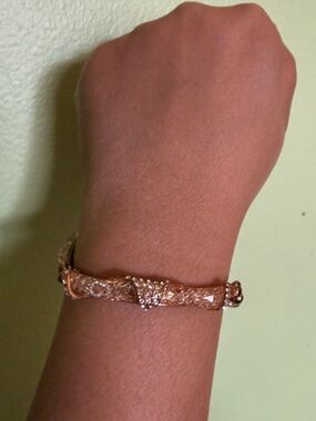 Elegant Rose Gold Crystal Pavé Bracelet set in gold mesh